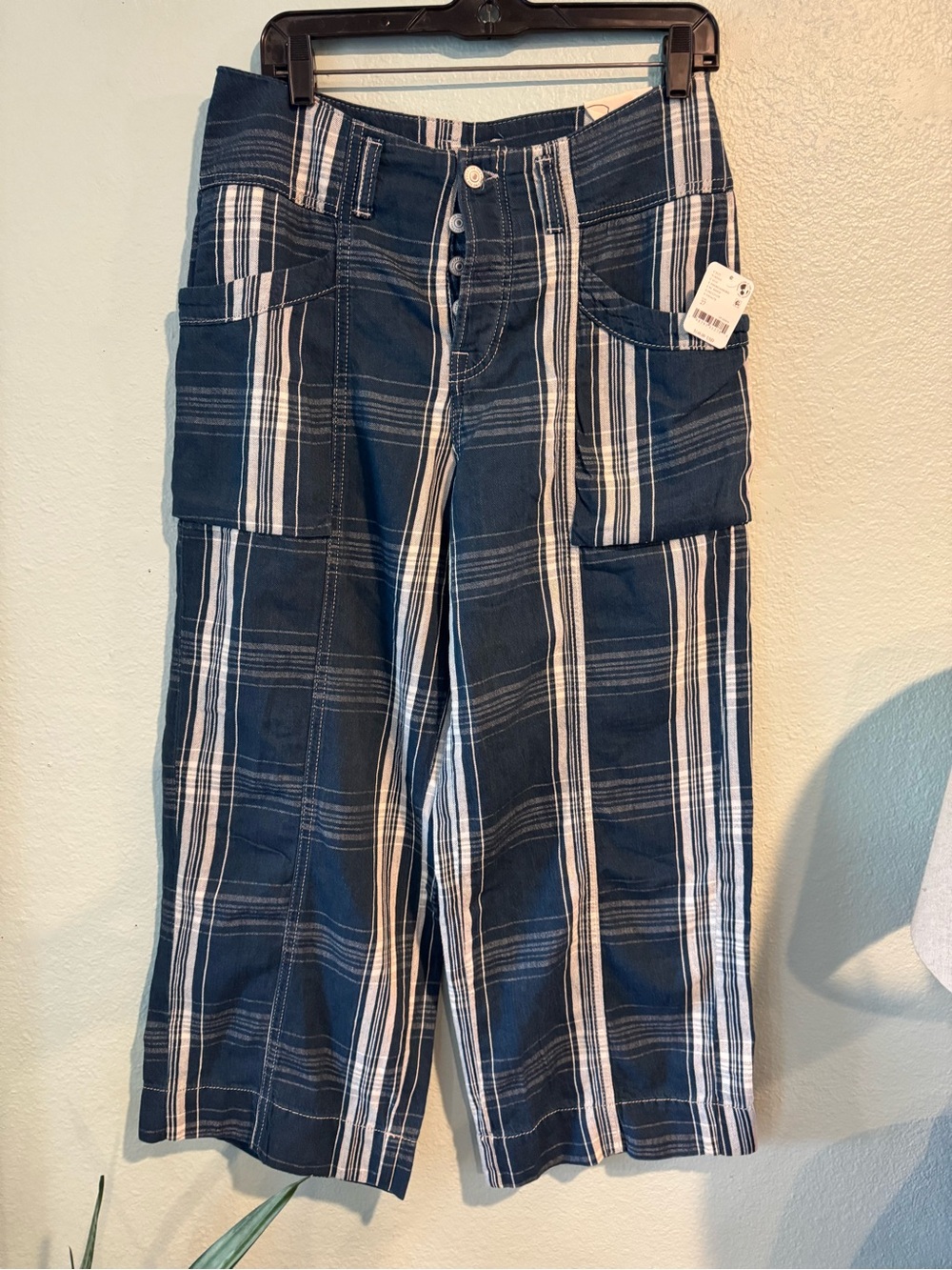 NWT Free People We the Free Rose Hall Low-Slung
Trouser size 27